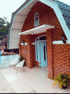 Tiga dara guest house jungle trekking - 4