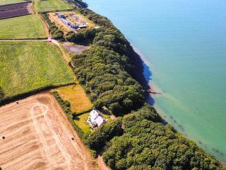 Chapel Bay Cottage - 9