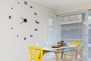 Stylish 3Bedroom Escape in South Canberra - Hosted by Canstay - 6