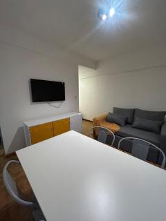 Depto 2 ambientes cerca de la playa - 5