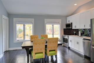 Gold Coast Getaway! Upscale Apt Near New Canaan - 0