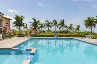 The Oasis at the Manor - 3