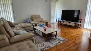 Campbelltown Family Retreat 3-Bedroom Home - 6