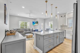 200 Olive Shell Court - 4