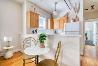 Historic Mississippi - Live Music & Local Shops - 2