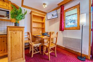 Val Thorens Rue du Soleil Ski-in Ski out 4p - 5