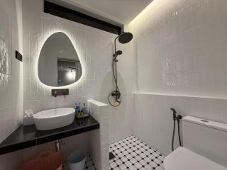 Iskandar Puteri Ensuite Room - Female Only - 1