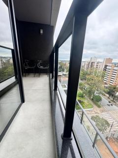 Varanda panorâmica | Suíte Comfort Batel - 8