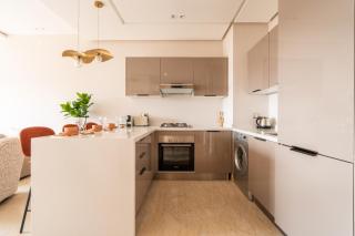 CMN 5 min - Pool - self check-in - 7