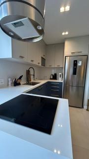 Luxuosa Cobertura Duplex com Jacuzzi e Vista para o Mar - 2