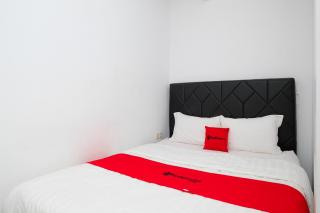 RedDoorz Syariah Near Stasiun Wates - 6