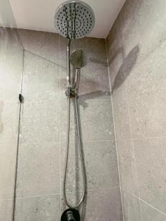 Hargraves Beach Guesthouse 50m to beach - 9