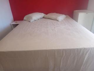 Casa em Ingleses - próximo á supermercados, padarias, farmácias e praia - 2