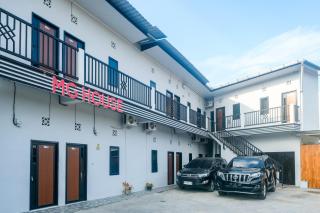 RedDoorz at MG House Siantar Timur - 3