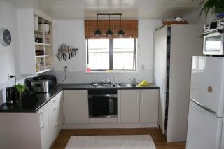 Hosts on the Coast Sandy Paws - 7