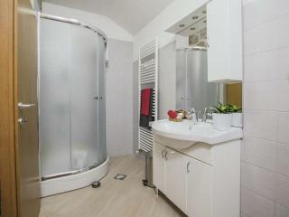 Villa in Imotski with swimming pool - 9