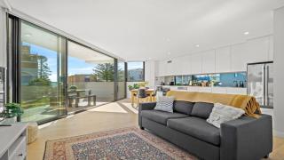 Rockpool #101 Walk To Beach, Wifi Accom Holidays - 0