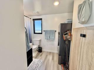 Tiny Home w Panoramic Views Hot Tub Near Zion - 1