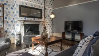 6 BDR House By Eason Stays Short Lets & Serviced Accommodation Derby With Free Parking - 1