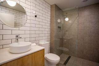 MJ McMahon Motel - 8