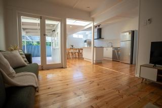 Coastal Escape 3BR 2BA Family Retreat - 9