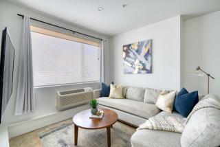 Studio Bliss Dual-Queen Stay in Vibrant Alberta - 5