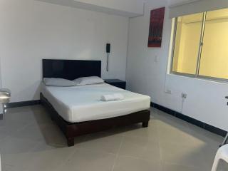 Hospedaje, Medellín,Turismocolombia-fit,Laureles,Estadio,La 70 - 0