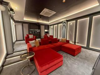 Stylish Pool View Apartments Legendary Bangtao by Mango Family - 4