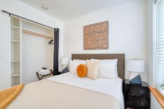 Alberta Arts Luxury Sleeps 4 Walk Score 99 - 7