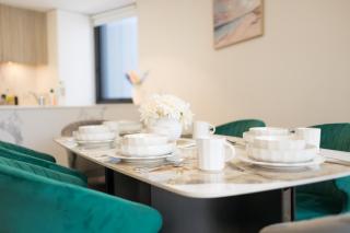 Cozy 3BR home in Wolli Creek near City,Airport,2 Parking - 6