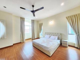 5 min to Ipoh town pasir puteh 6br6bath25 pax - 0