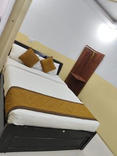 SURYA TRANSIT INN - KEMPEGOWDA International Airport - 9