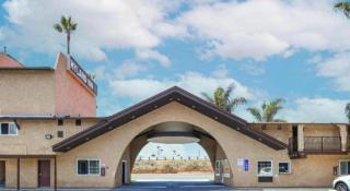 Rodeway Inn Carlsbad - 7