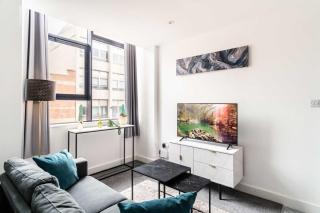 2 BDR Flat By Eason Stays Short Lets & Serviced Accommodation Preston With Free Wifi - 3