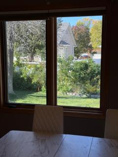 Nice 3-bedroom house located in beautiful neighborhood - 4