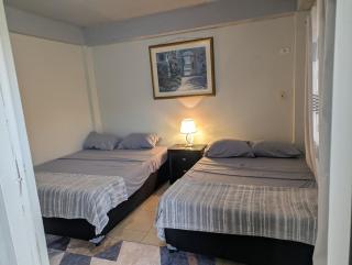 Jacqueline's Court - 6