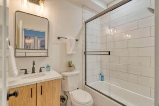 Spacious Townhome Combination for the Whole Family - 6