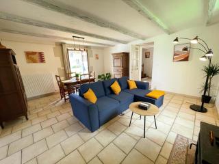 Charmant Gîte en Pierre du XIXe avec Jardin en Poitou - FR-1-381-636 - 8