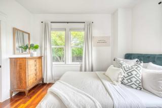 Stay Portland - The Garden Cottage on Garfield - 91 WalkScore - 2