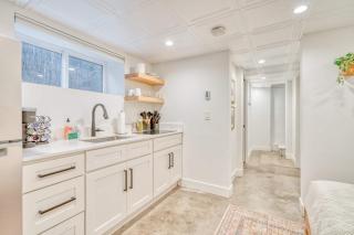 Stay Portland - Budget-Friendly Basement Hideaway - 91 WalkScore - 1