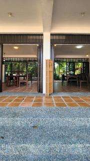 Tropical Kanakbai - 1