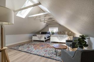 Stay Portland - Luxurious Alphabet District Home - 99 Walk Score - 6