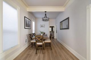 Alphabet District - 2BR Retreat - Prime Locale - 1