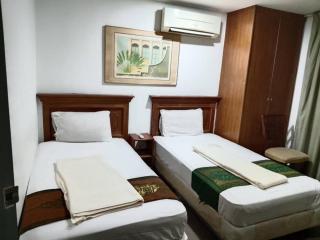 J Hotel Bukit Bintang - 1