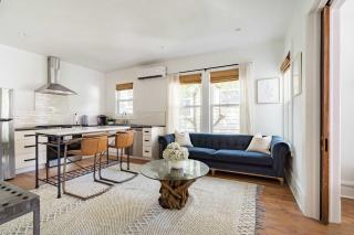 Stay Portland - The Câlin Suite - Posh Local Boutiques & Eateries - 9