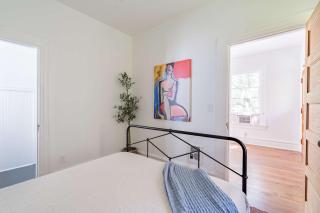 Stay Portland - NW 23rd - 1BR - Best Location - Historic Beauty - 3