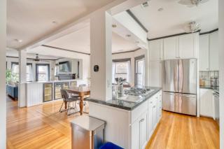 Alphabet District Gem - AC - Patio - Fast WiFi - 5