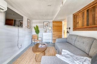 Unique Portland Home in Pearl District Sleeps 4 - 6