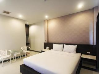 Seree Grand Resort - 7