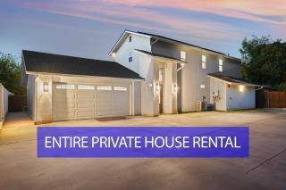 Entire Private 3BR - 2Bth w Yard, Parking, King Bed, Hot Tub - 0